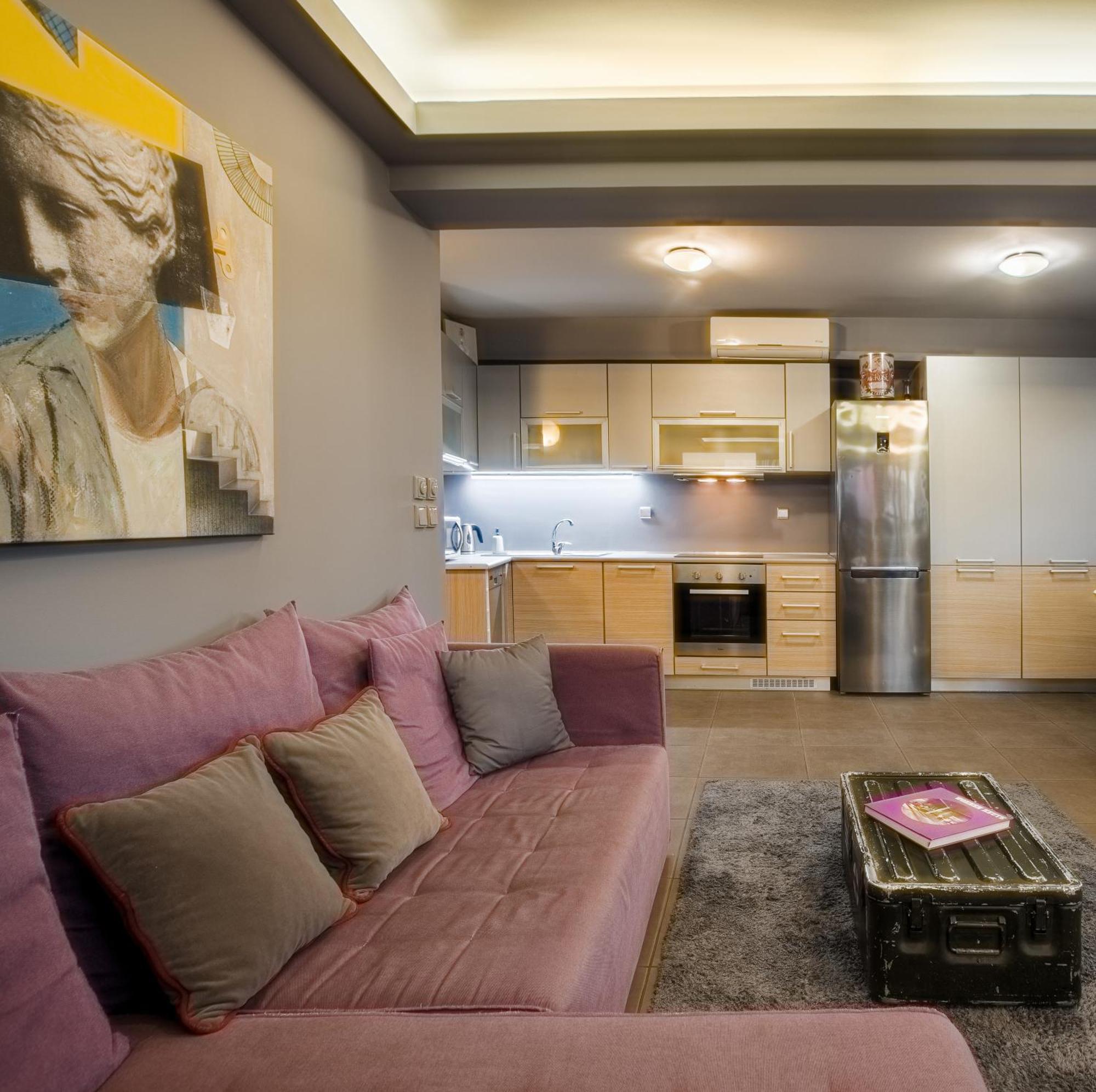 Boutique Apartment In Athens Center מראה חיצוני תמונה